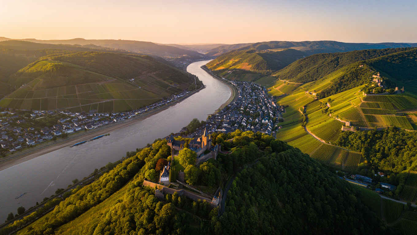 Deutsche Berge und Täler — vielfältige Reisemöglichkeiten warten auf Sie